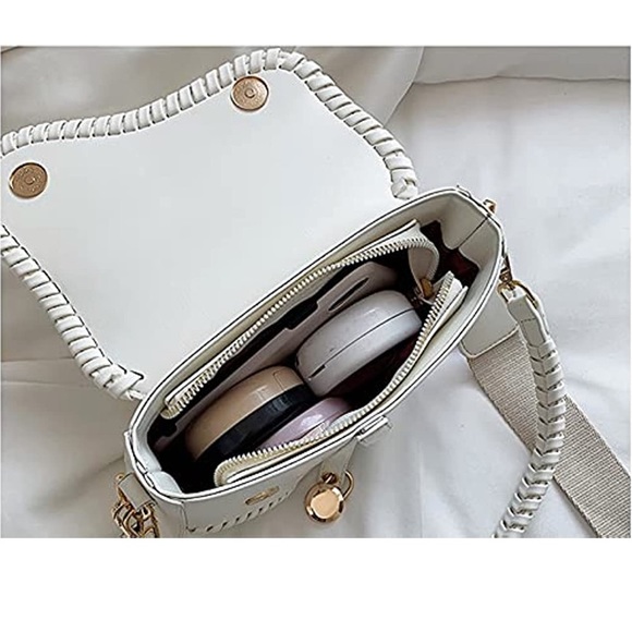 Purse - Picture 3 of 7